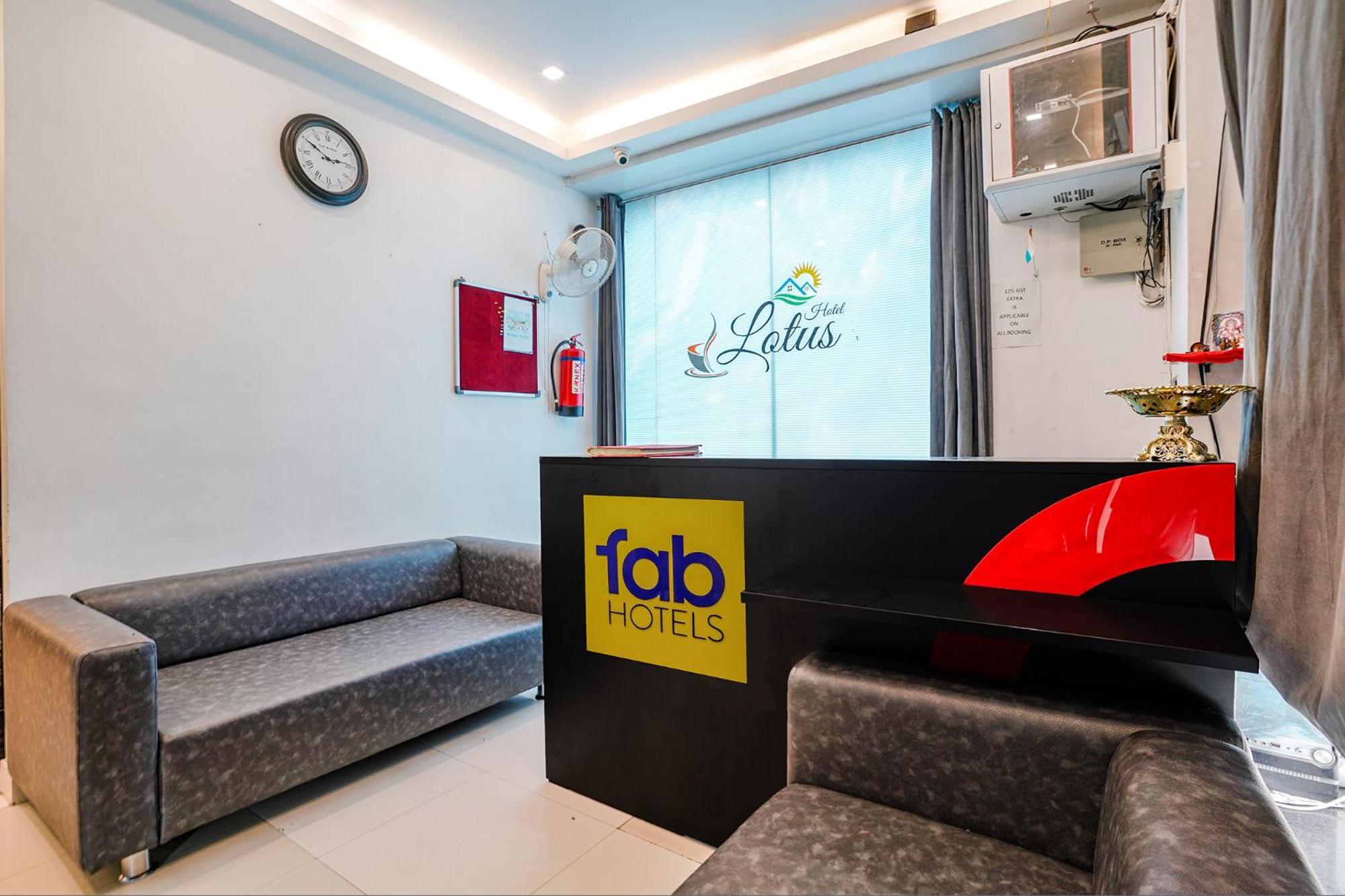 Fabhotel Lotus I Surat Ngoại thất bức ảnh