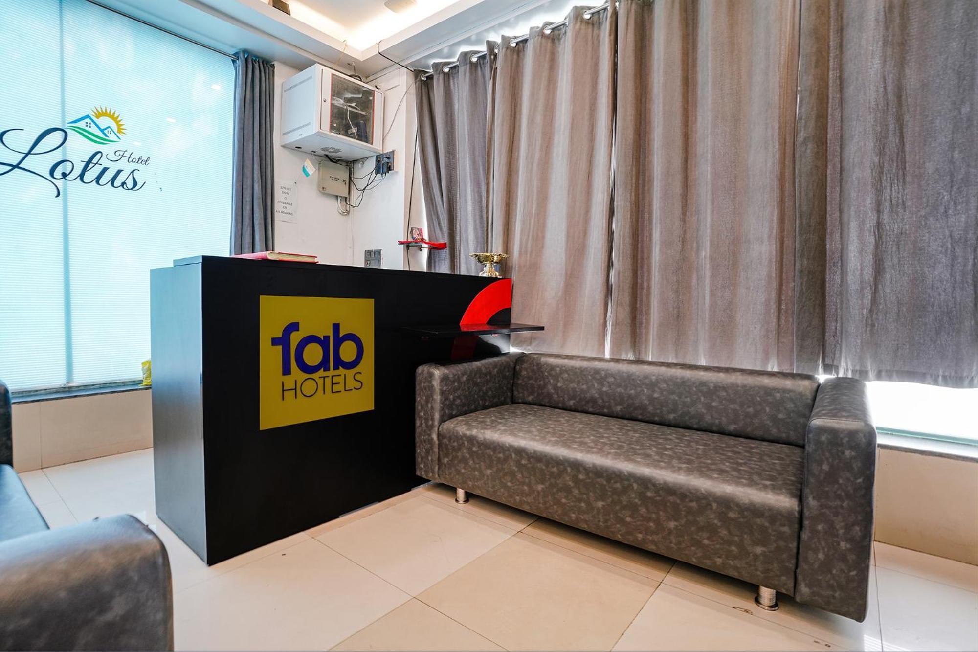 Fabhotel Lotus I Surat Ngoại thất bức ảnh